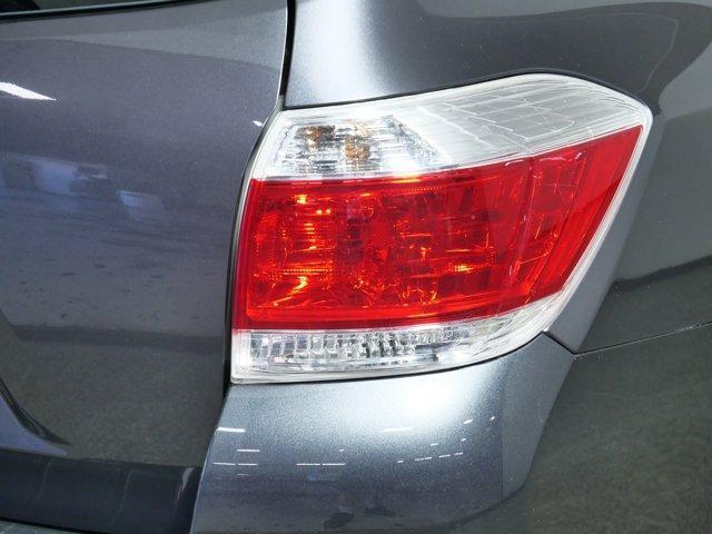 used 2012 Toyota Highlander car, priced at $13,998