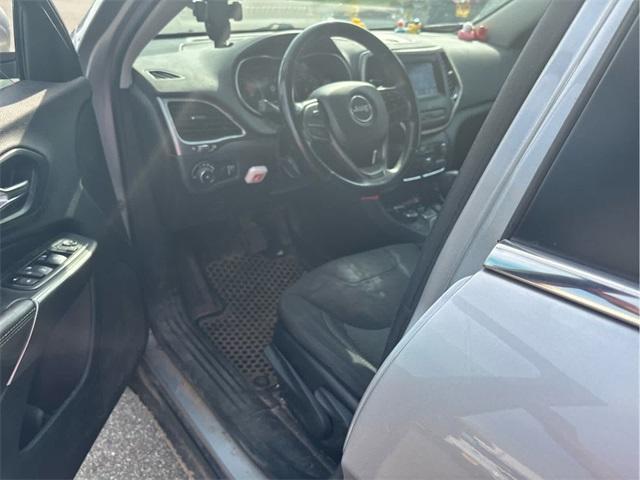 used 2019 Jeep Cherokee car, priced at $9,768