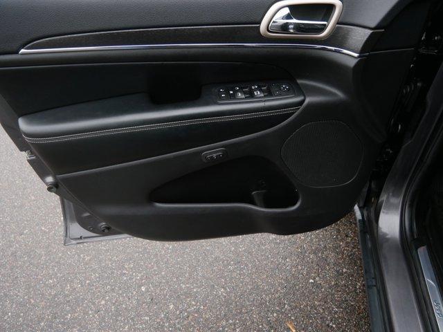 used 2017 Jeep Grand Cherokee car, priced at $15,702