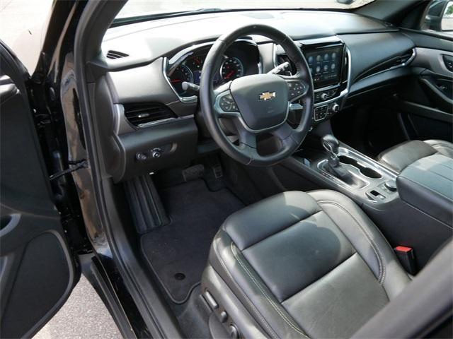 used 2022 Chevrolet Traverse car, priced at $34,878