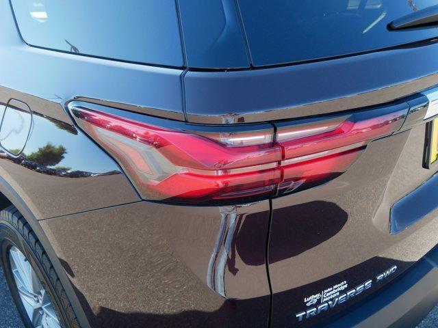 used 2023 Chevrolet Traverse car, priced at $27,854
