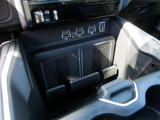 new 2025 Ram 1500 car, priced at $65,811