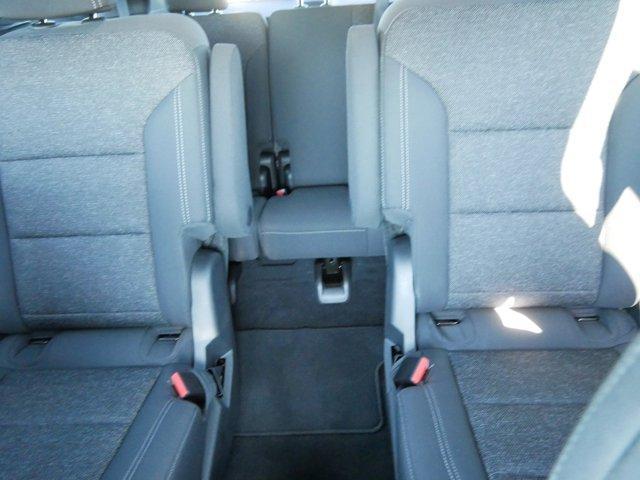 used 2025 Chevrolet Traverse car, priced at $43,521