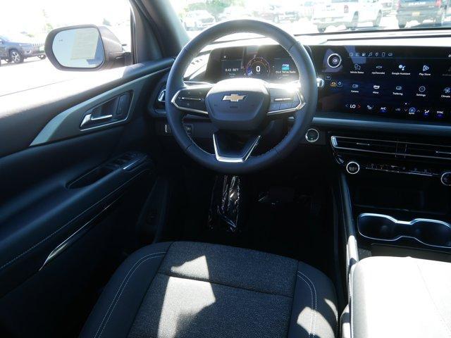 used 2025 Chevrolet Traverse car, priced at $43,521