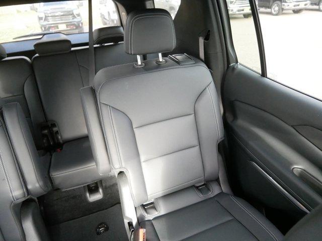 used 2025 Chevrolet Traverse car, priced at $39,998