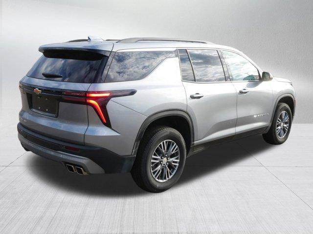 used 2025 Chevrolet Traverse car, priced at $39,998