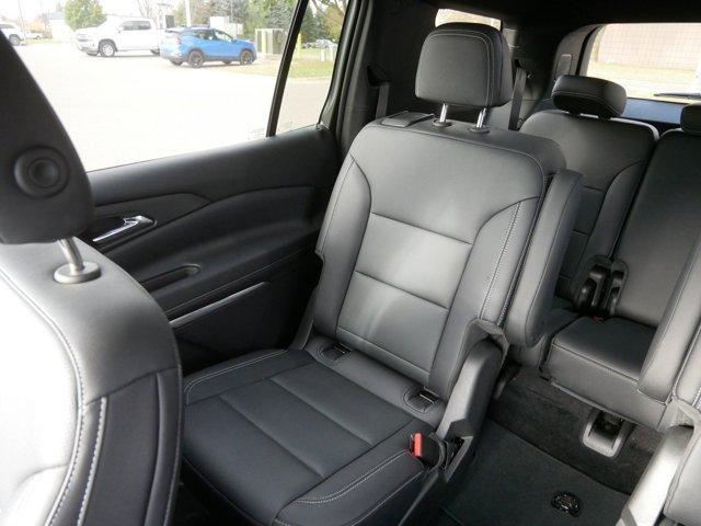 used 2025 Chevrolet Traverse car, priced at $39,998