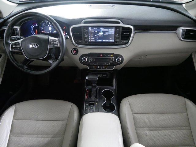 used 2019 Kia Sorento car, priced at $12,998