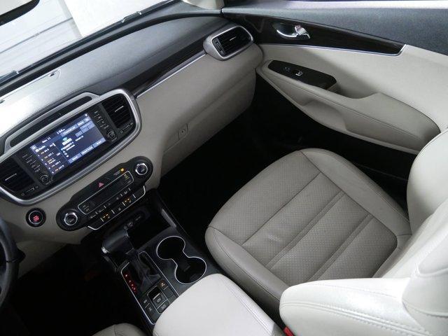 used 2019 Kia Sorento car, priced at $12,998