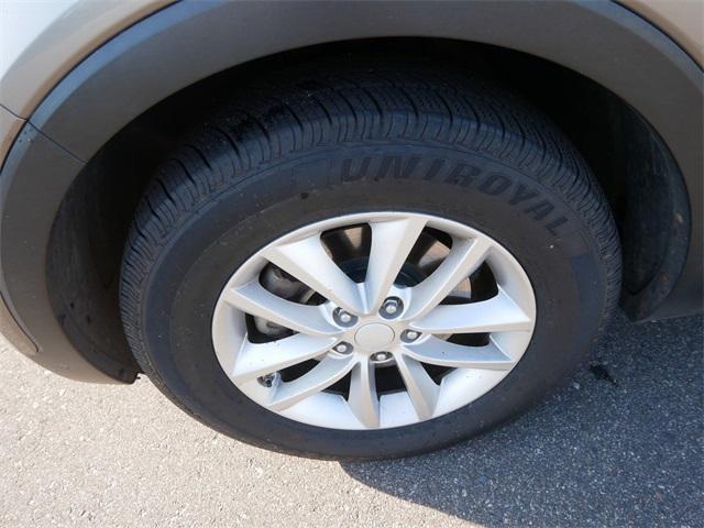 used 2016 Kia Sorento car, priced at $9,678
