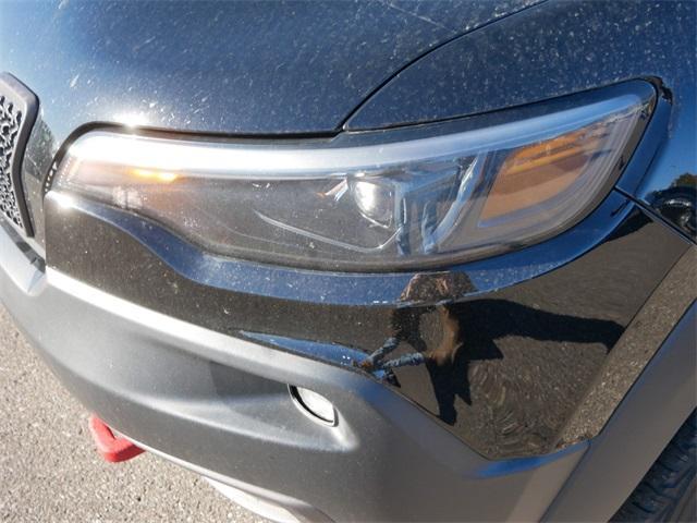 used 2019 Jeep Cherokee car, priced at $17,277