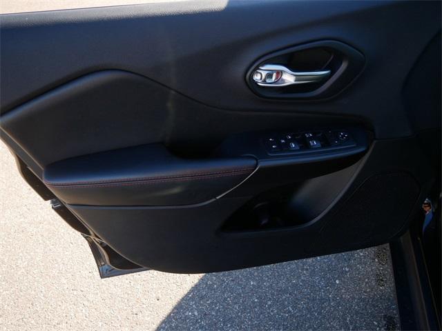 used 2019 Jeep Cherokee car, priced at $17,277