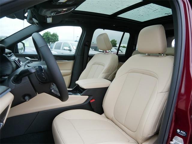 new 2025 Jeep Grand Cherokee car, priced at $47,566