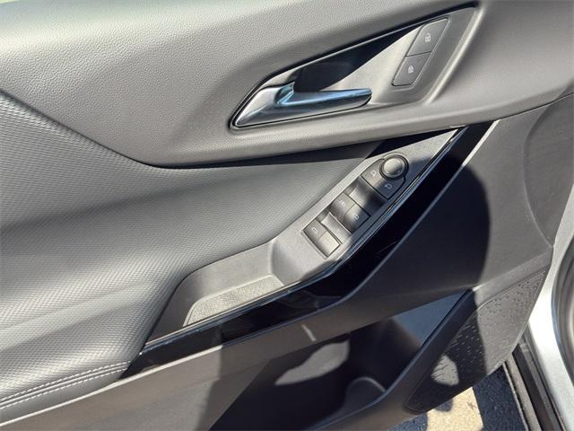 new 2026 Chevrolet Equinox car, priced at $32,290