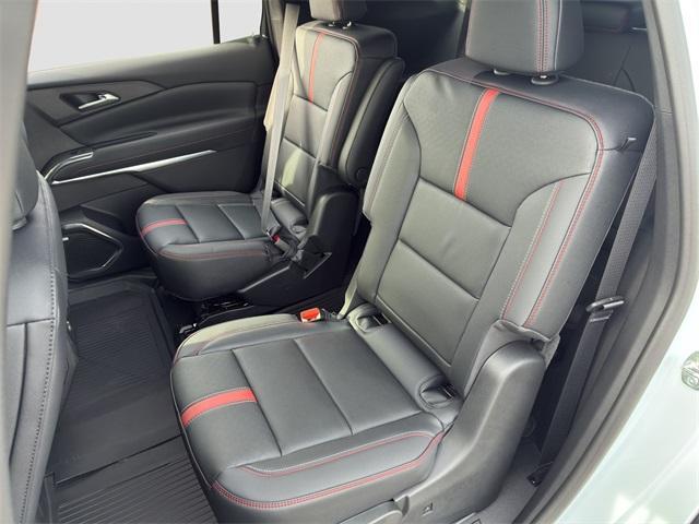 new 2026 Chevrolet Traverse car, priced at $59,715