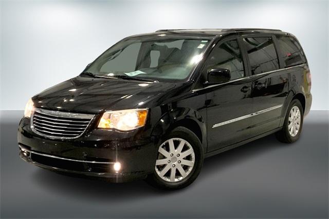 used 2015 Chrysler Town & Country car, priced at $10,000