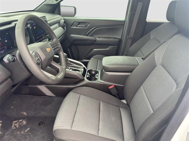new 2025 Chevrolet Colorado car, priced at $31,595
