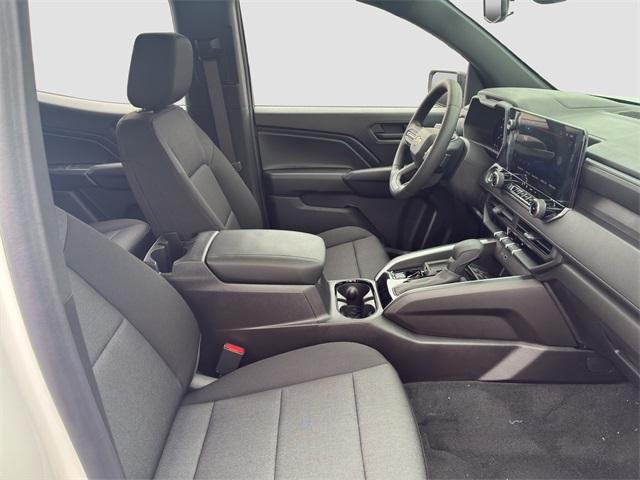 new 2025 Chevrolet Colorado car, priced at $31,595