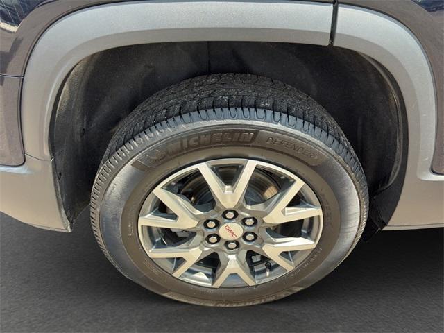used 2022 GMC Acadia car, priced at $21,900
