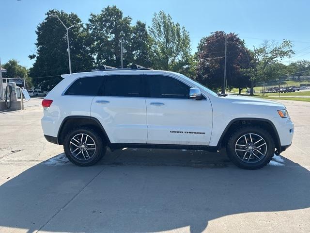 used 2018 Jeep Grand Cherokee car, priced at $18,400