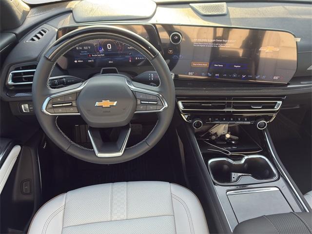 new 2026 Chevrolet Traverse car, priced at $58,420