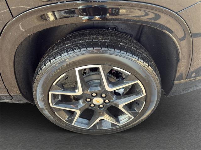 new 2026 Chevrolet Traverse car, priced at $58,420