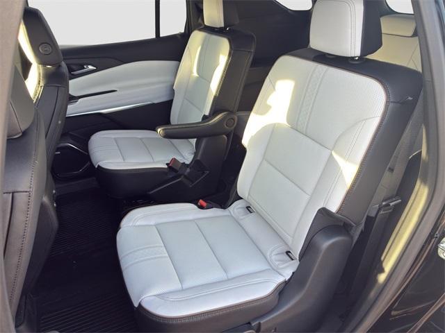 new 2026 Chevrolet Traverse car, priced at $58,420