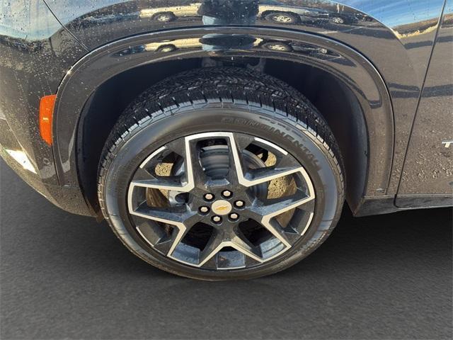 new 2026 Chevrolet Traverse car, priced at $58,420
