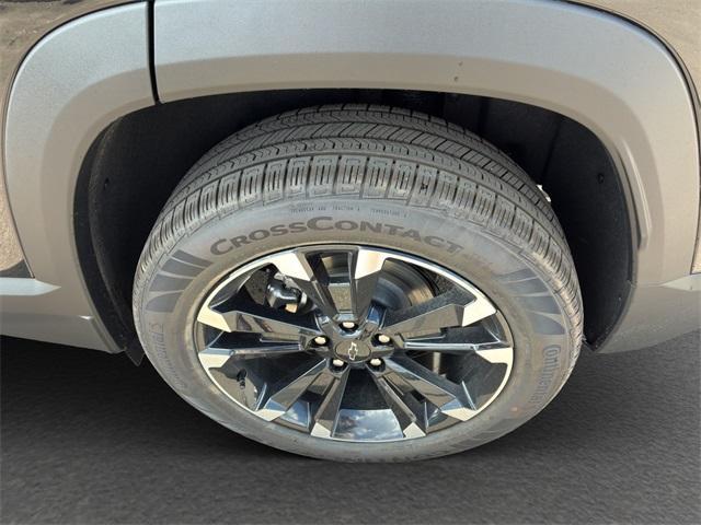 new 2026 Chevrolet Equinox car, priced at $36,345