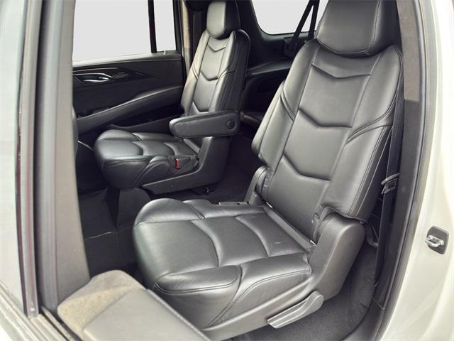 used 2019 Cadillac Escalade ESV car, priced at $35,700
