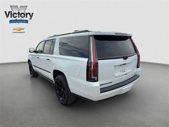 used 2019 Cadillac Escalade ESV car, priced at $35,700