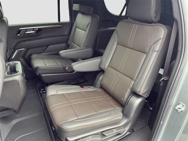 new 2026 Chevrolet Suburban car, priced at $89,680