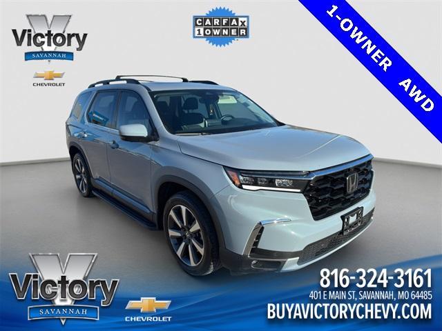 used 2023 Honda Pilot car, priced at $44,800