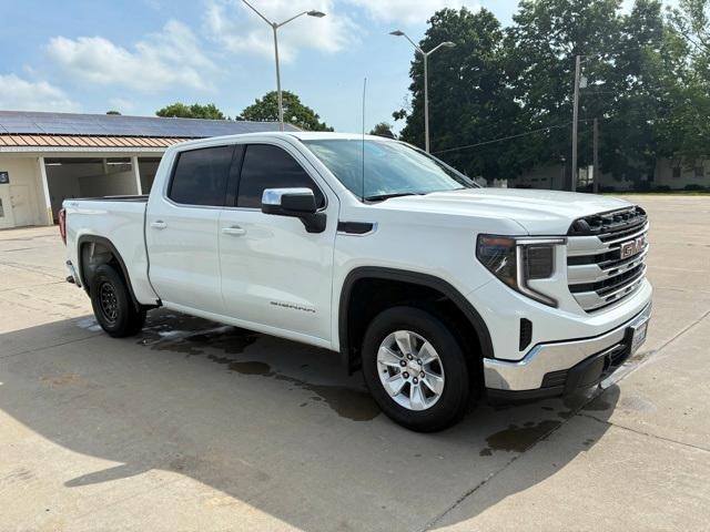 used 2023 GMC Sierra 1500 car, priced at $31,393