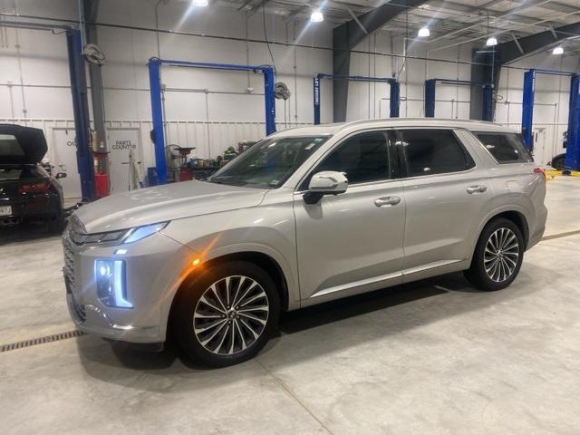 used 2023 Hyundai Palisade car, priced at $35,000