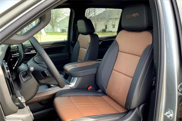 new 2025 Chevrolet Silverado 3500 car, priced at $81,325
