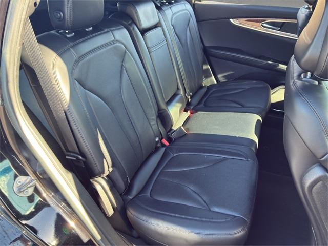 used 2020 Lincoln Nautilus car, priced at $28,200