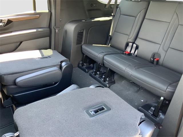new 2025 Chevrolet Suburban car, priced at $87,925