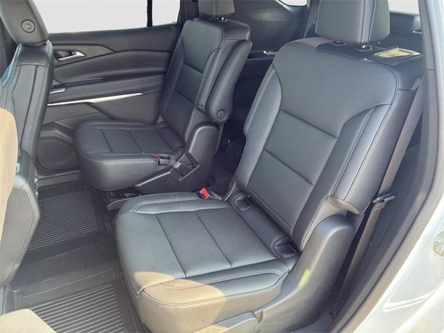 new 2026 Chevrolet Traverse car, priced at $46,340