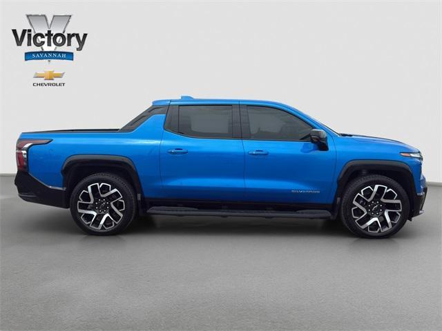 used 2025 Chevrolet Silverado EV car, priced at $77,900