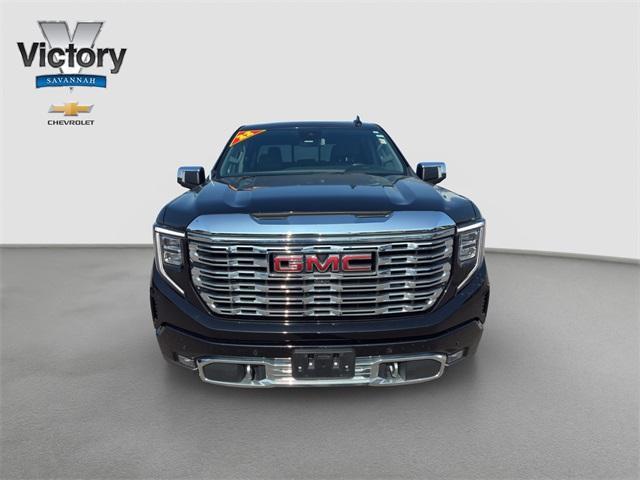 used 2022 GMC Sierra 1500 car, priced at $43,300