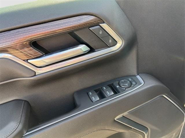 used 2022 Chevrolet Silverado 1500 car, priced at $35,000