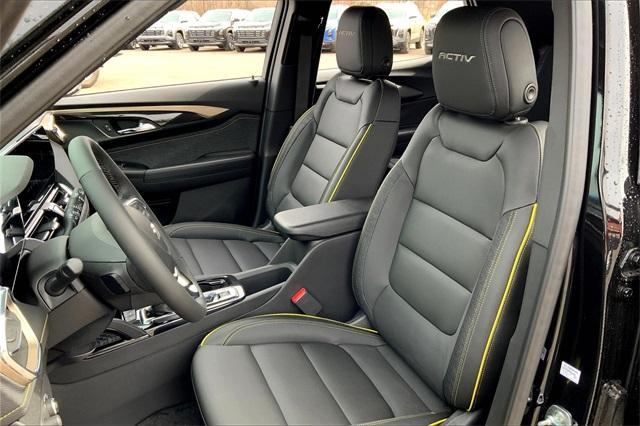 new 2025 Chevrolet TrailBlazer car, priced at $26,585