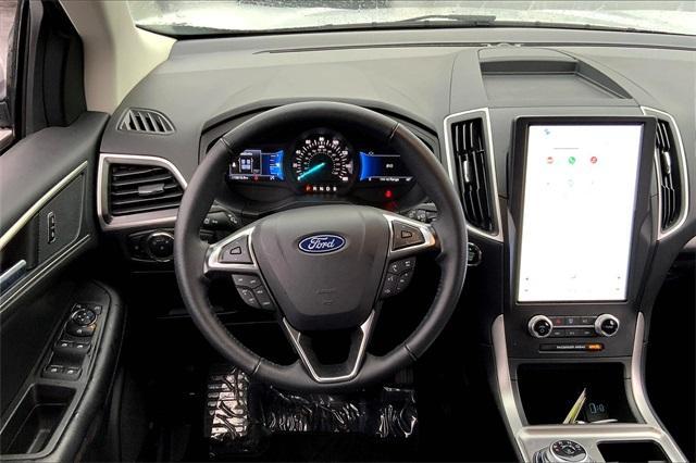 used 2024 Ford Edge car, priced at $28,777