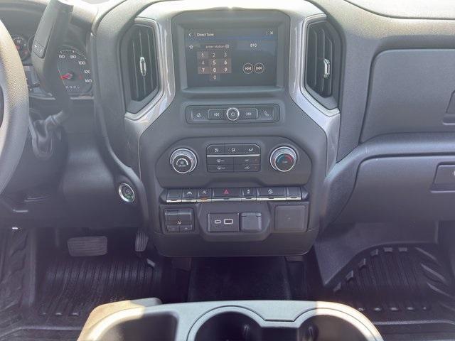new 2025 Chevrolet Silverado 1500 car, priced at $41,745