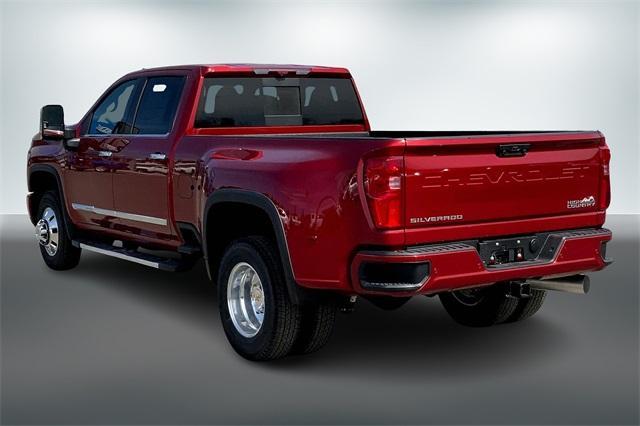new 2025 Chevrolet Silverado 3500 car, priced at $82,915