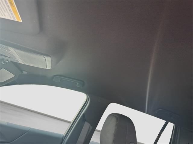 new 2026 Chevrolet Equinox car, priced at $29,915