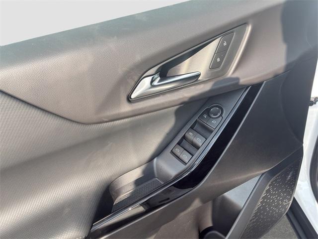 new 2026 Chevrolet Equinox car, priced at $29,915