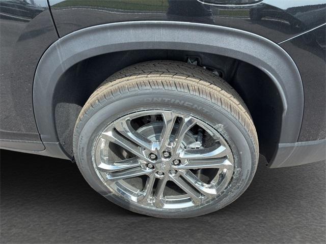 new 2026 Chevrolet Traverse car, priced at $50,090