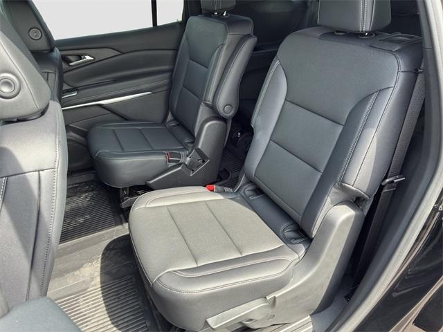 new 2026 Chevrolet Traverse car, priced at $50,090